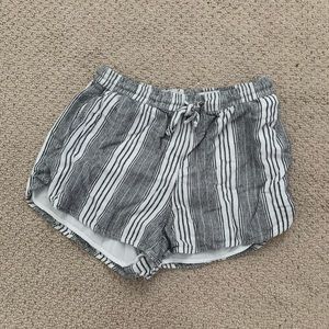 White and Black High Waisted Hollister Shorts